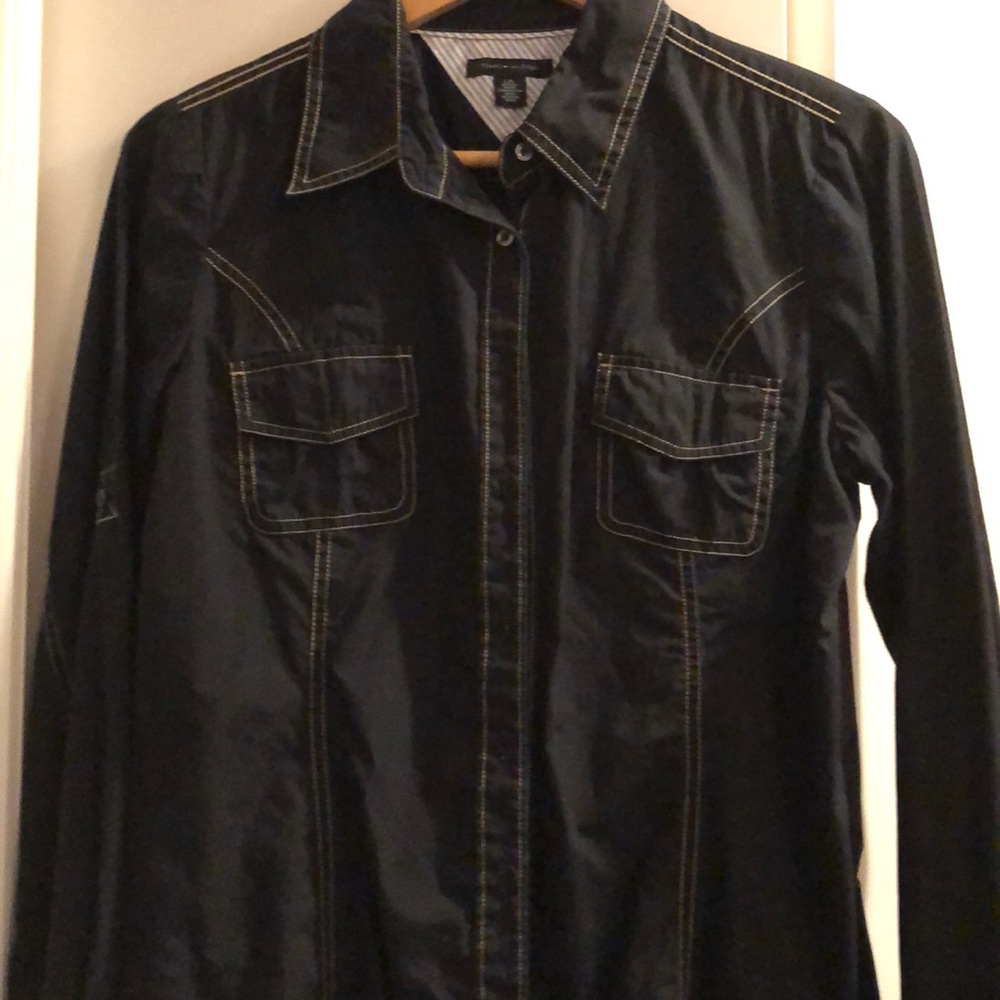 Black fitted shirt with tan stitches